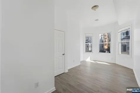 7 Prospect Terrace East Orange NJ 07017