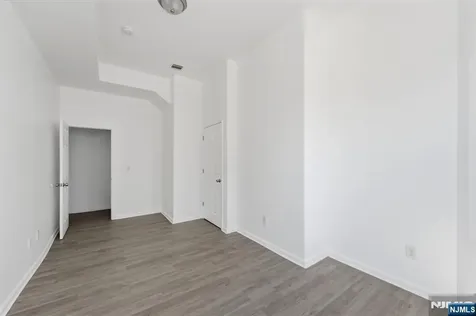 7 Prospect Terrace East Orange NJ 07017