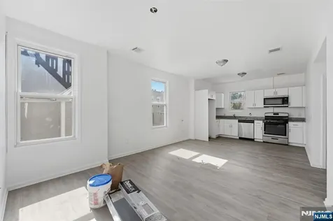 7 Prospect Terrace East Orange NJ 07017
