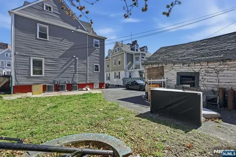 7 Prospect Terrace East Orange NJ 07017