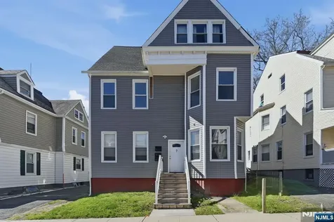 7 Prospect Terrace East Orange NJ 07017