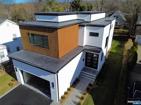 44 George Street Tenafly NJ 07670