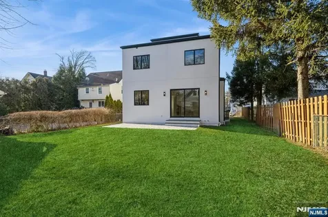 44 George Street Tenafly NJ 07670