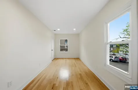 450 Highland Avenue Passaic NJ 07055