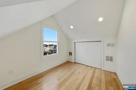 450 Highland Avenue Passaic NJ 07055