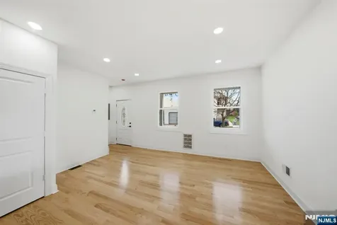 450 Highland Avenue Passaic NJ 07055