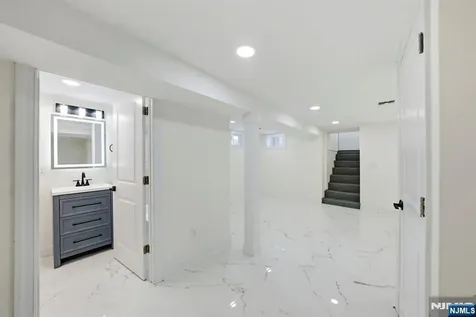 450 Highland Avenue Passaic NJ 07055