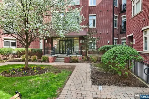 1101 Riverview Avenue Englewood NJ 07631