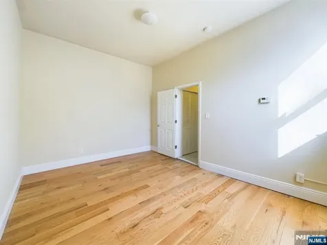 413-15 Dodd Street East Orange NJ 07017