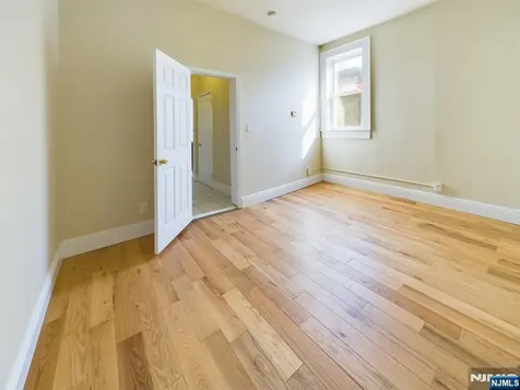 413-15 Dodd Street East Orange NJ 07017