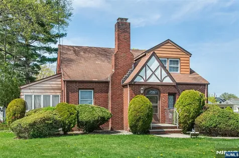 488 Grove Street Clifton NJ 07013