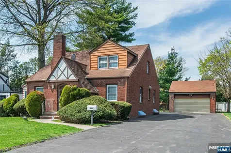 488 Grove Street Clifton NJ 07013