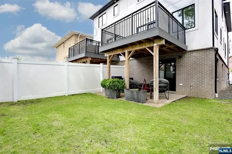 414 Lawton Avenue Cliffside Park NJ 07010