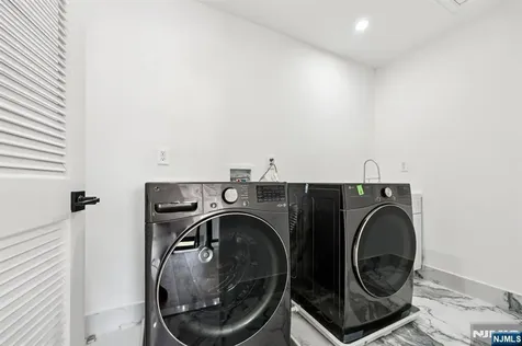 51 Albany Avenue Nutley NJ 07110