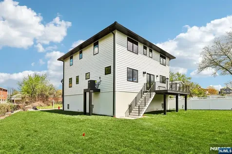 51 Albany Avenue Nutley NJ 07110