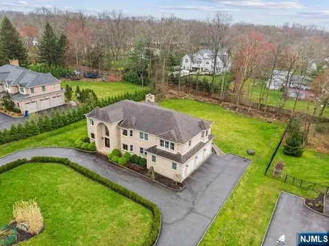 324 Lake Street Upper Saddle River NJ 07458