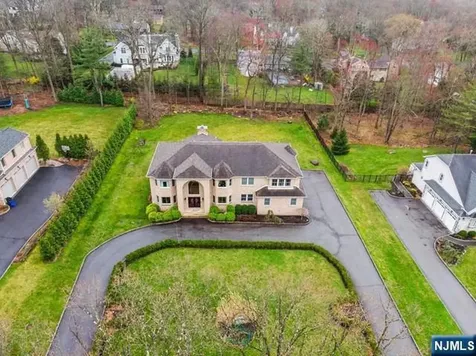 324 Lake Street Upper Saddle River NJ 07458