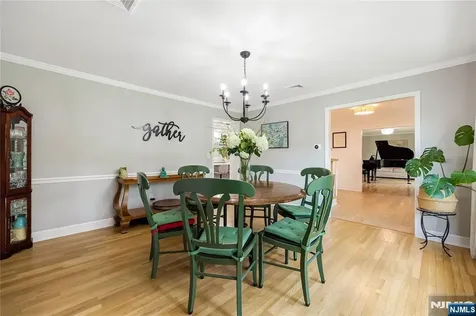 68 Burnwood Lane Upper Saddle River NJ 07458
