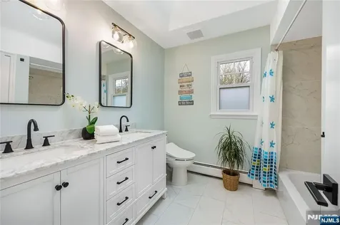 68 Burnwood Lane Upper Saddle River NJ 07458