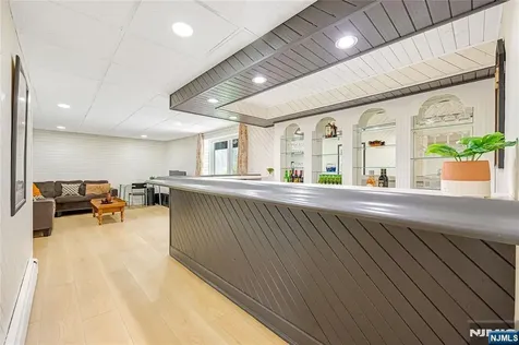 68 Burnwood Lane Upper Saddle River NJ 07458