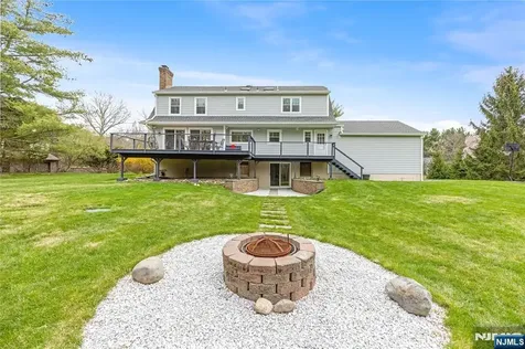 68 Burnwood Lane Upper Saddle River NJ 07458