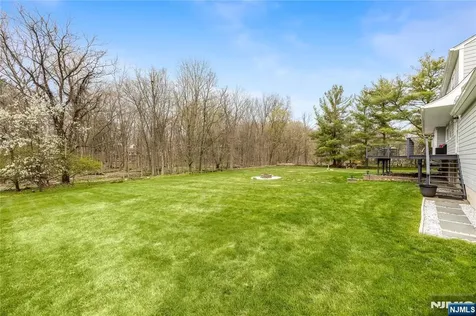 68 Burnwood Lane Upper Saddle River NJ 07458