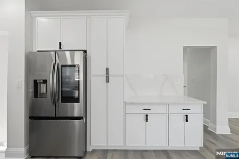 31 Saint Moritz Place Wayne NJ 07470