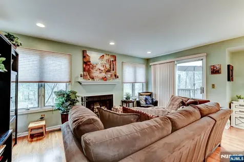 18 Dockery Drive West Orange NJ 07052