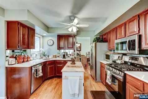 18 Dockery Drive West Orange NJ 07052