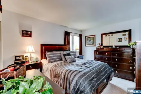 18 Dockery Drive West Orange NJ 07052