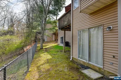 18 Dockery Drive West Orange NJ 07052