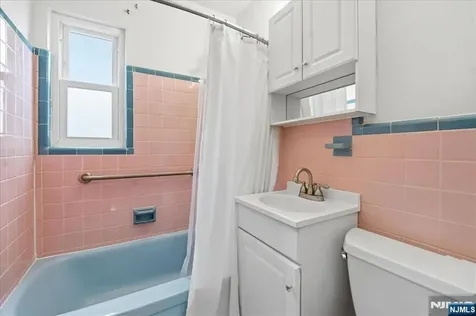 51 Albert Terrace Bloomfield NJ 07003
