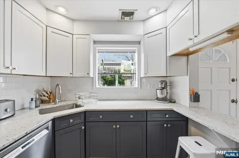 51 Albert Terrace Bloomfield NJ 07003