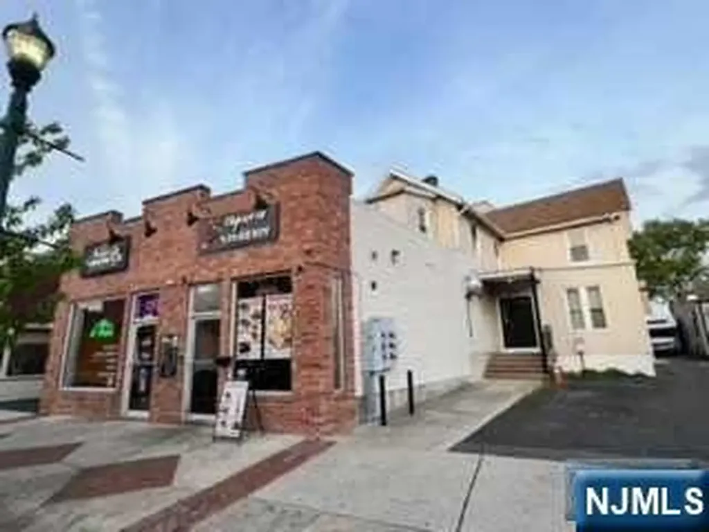 534 Kearny Avenue Kearny NJ 07032