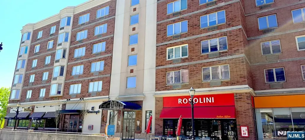 6508 City Place Edgewater NJ 07020