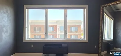 6508 City Place Edgewater NJ 07020
