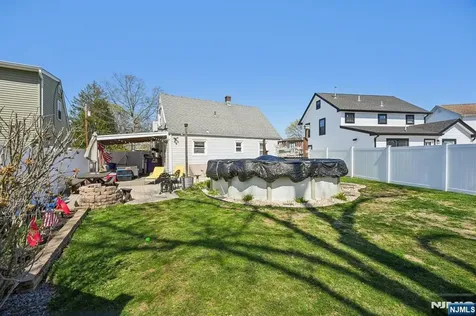 23 Smith Avenue Wanaque NJ 07420