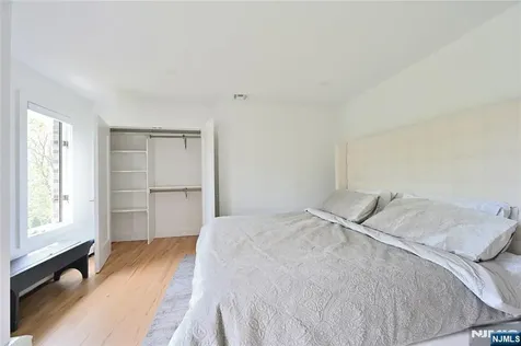 43 Lisa Court North Haledon NJ 07508