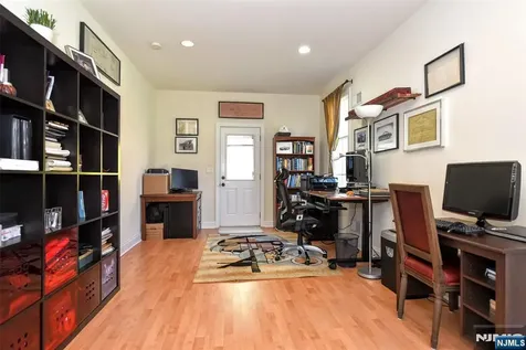 1 Kingsland Road Montville Township NJ 07005