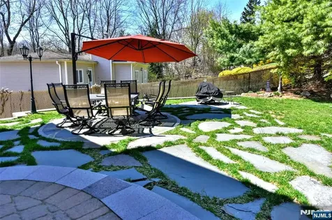1 Kingsland Road Montville Township NJ 07005