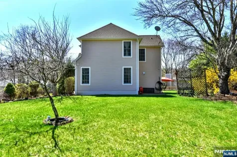 1 Kingsland Road Montville Township NJ 07005