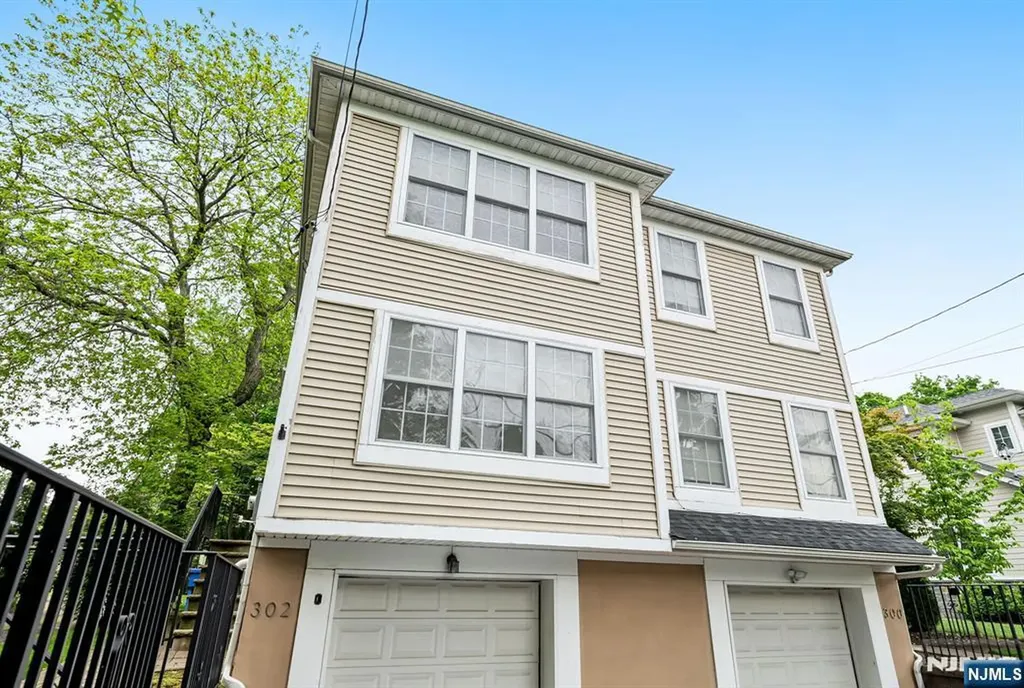 302 Tenafly Road Tenafly NJ 07670