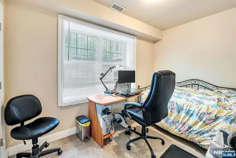 302 Tenafly Road Tenafly NJ 07670