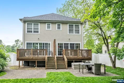 302 Tenafly Road Tenafly NJ 07670