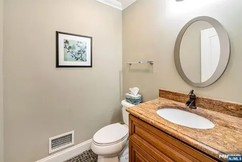 302 Tenafly Road Tenafly NJ 07670