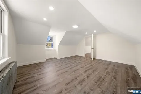 136 Catherine Avenue Mahwah NJ 07430