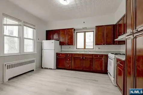58 Westervelt Avenue Hawthorne NJ 07506