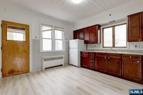 58 Westervelt Avenue Hawthorne NJ 07506