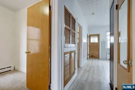 58 Westervelt Avenue Hawthorne NJ 07506