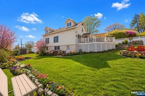 70 Overlook Avenue Ridgefield Park NJ 07660
